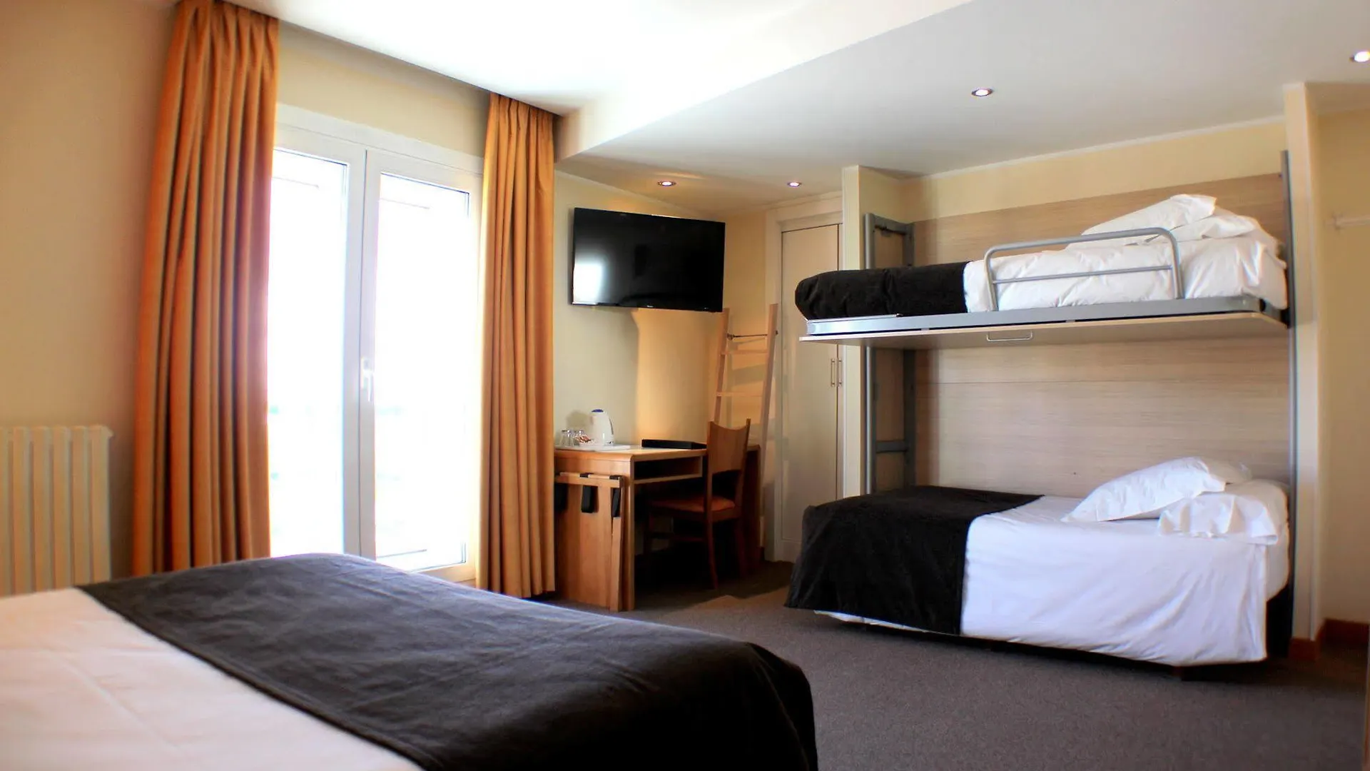Hotel Kandahar Pas De La Casa 4*,